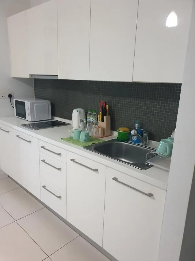 Kota Damansara: Homestay To You, Ikea, Tropicana, Giza, Segi Univ, Umscience&Tech Petaling Jaya